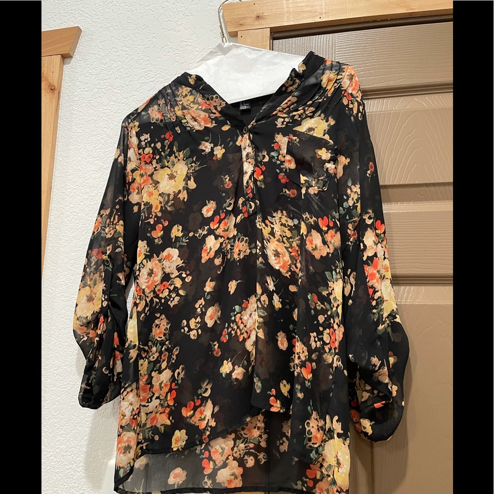 Floral top